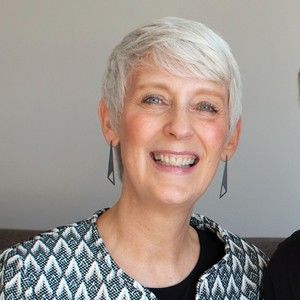 Meet your Posher, Rhonda